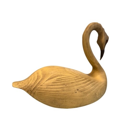 Vintage Hand-Carved Wooden Swan Figurine 7" Tall Rustic Home Décor Collectible N - Picture 1 of 7